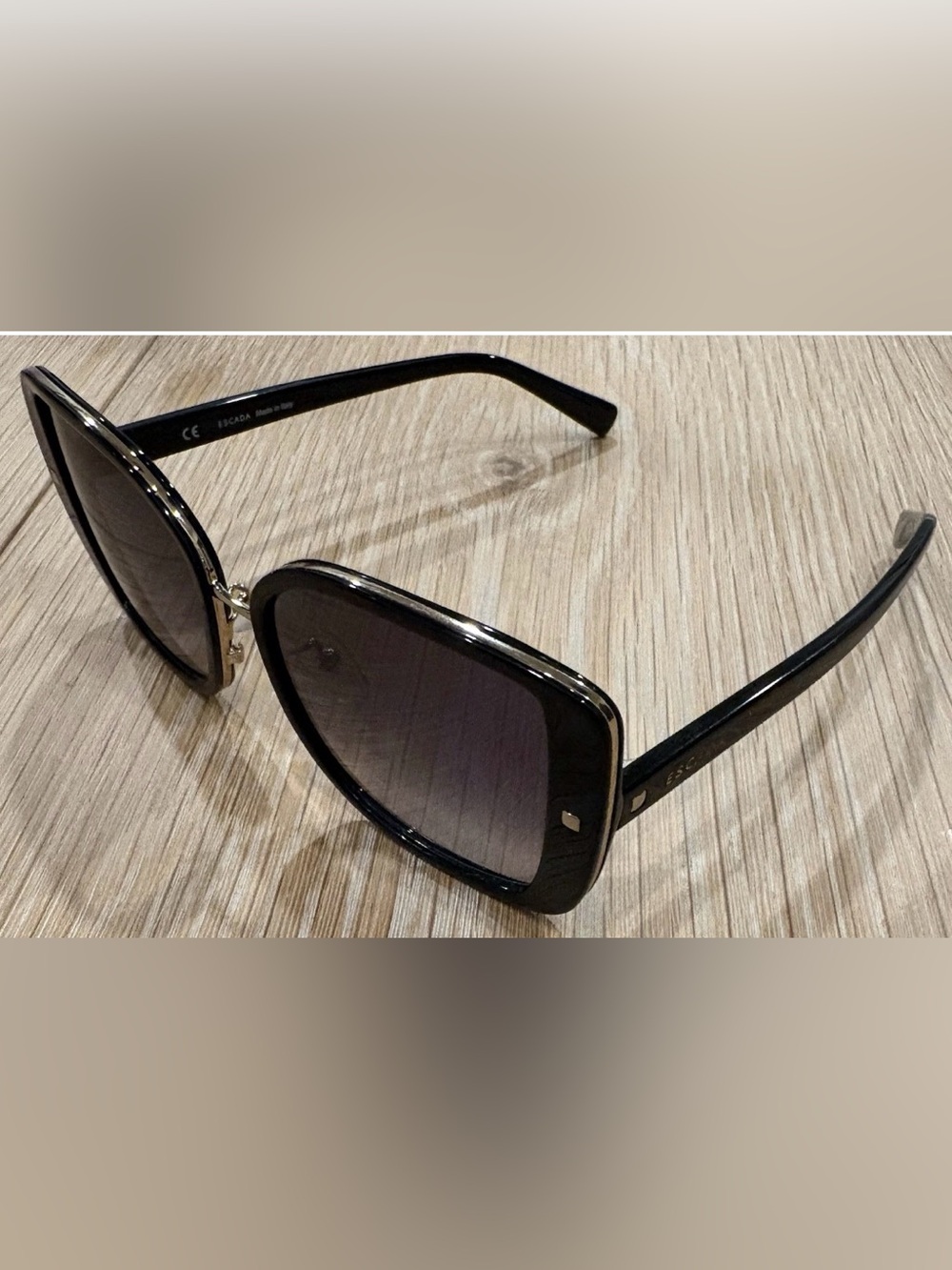 Escada SES941 Sunglasses Black Square Gold  54-17-140 COL.0700
